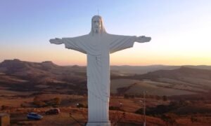 Cristo Redentor de Luminárias Galeria 2