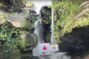Conexão 1 Gustavo do Pela Gerais na Cachoeira da Pedra Furada em Luminárias