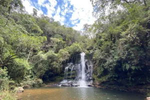 Cachoeira da Serra Grande em Luminárias